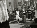 FRANCISCO FRANCO EN LA IGLESIA DE SANTA MARIA DURANTE LA CELEBRACION DE LA SALVE. (Foto 3/9)