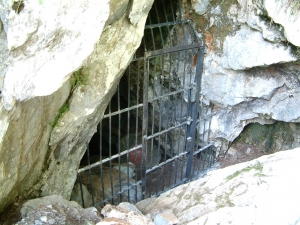 Entrada a la cueva.