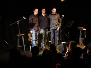 Kirmen, Mikel eta Nika.
