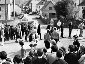 Altzürüküko maskaradak Mendikotan