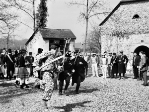 Altzürüküko maskaradak Mendikotan
