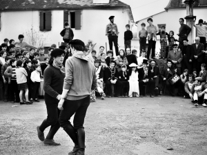 Altzürüküko maskaradak Mendikotan
