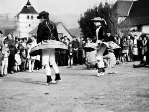 Altzürüküko kantiniersa Mendikotan