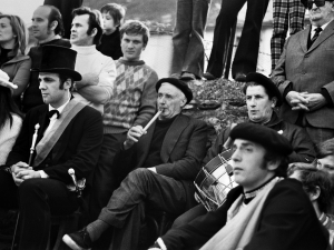 Altzürüküko maskaradak Mendikotan