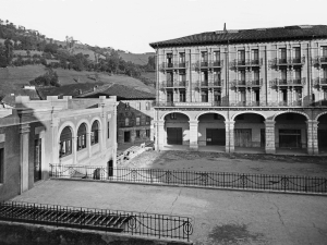 Plaza del pueblo.