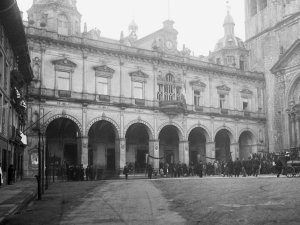 Plaza de Hernani.