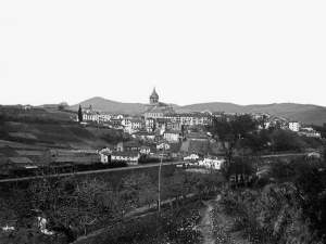 Vistas de Hernani.