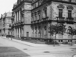 Peñaflorida Institutu ohia egungo KM