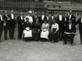 GRUPO DE EMPLEADOS DE UN RESTAURANTE. (Foto 1/1)