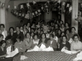 GRUPO DE MODISTAS COSIENDO. (Foto 1/1)