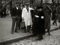 GRUPO DE MUJERES POSTULANTES POR LAS CALLES DE SAN SEBASTIAN. (Foto 3/20)