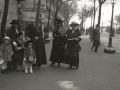 GRUPO DE MUJERES POSTULANTES POR LAS CALLES DE SAN SEBASTIAN. (Foto 11/20)