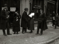 GRUPO DE MUJERES POSTULANTES POR LAS CALLES DE SAN SEBASTIAN. (Foto 18/20)