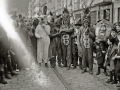 GRUPO DE PERSONAS DISFRAZADAS POR LAS CALLES DE SAN SEBASTIAN. (Foto 1/3)