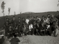 GRUPOS DE MILICIANOS CON SUS ARMAS EN LA LOCALIDAD DE ALEGIA. (Foto 2/10)