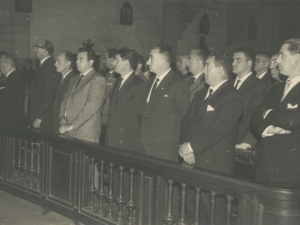 Momento de la celebración de la misa en la iglesia San Juan Bautista