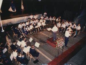 Fiesta celebrada, en la que la Orquesta de Pasaia ofrece su actuación