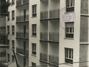 Levante de un edificio de la calle Javier Marquina