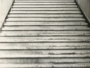 Escaleras de acceso a la estación de tren de Pasaia-Molinao
