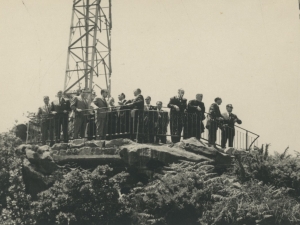 Autoridades en el mirador de Pasai San Pedro