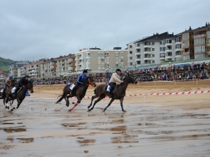 Zarauzko zaldi lasterketa 2010