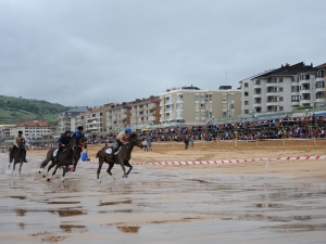 Zarauzko zaldi lasterketa 2010
