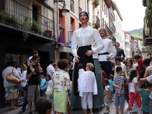 Ama birjinak jaiak. Abuztua 2010