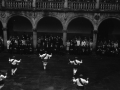 Actuación de un grupo de dantzaris el día del homenaje