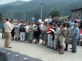 Coro cantando durante los actos de homenaje al sacristán de Zubillaga