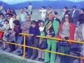 Espectadores de un partido de homenaje en Azkoagain