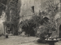 Mejoras de carácter histórico : detalles del patio del Castillo