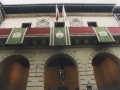 Fachada del ayuntamiento de Hondarribia en Kale Nagusia