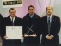Premio de Txingudi Telebista otorgado a José María Olazabal y CD Bidasoa Natación