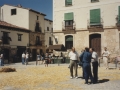 Miembros del ayuntamiento de Hondarribia visitando un pueblo