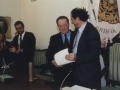 Concesión de la Insignia de Oro de Hondarribia al ex alcalde Alfonso Manuel Oronoz