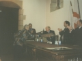 Entrega de premios en el ayuntamiento de Hondarribia : entrega del premio por parte de Juan San Martin