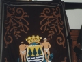 Bandera con el escudo de Gipuzkoa