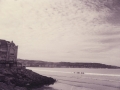 El casino de Hendaya y, al fondo, Hondarribia