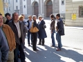 Fotografía de grupo de representantes municipales vascos que asistieron al Congreso del Consejo de Municipios y Regiones de Europa celebrado en Innsbruck