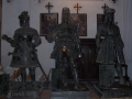 Estatuas en el interior de la iglesia de la Corte, Hofkirche de Innsbruck