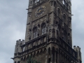 Torre del Nuevo Ayuntamiento, de estilo neogótico, en Marienplatz