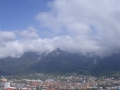 Vista panorámica de Innsbruck con los Alpes al fondo