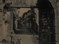 Fuenterrabía : puerta antigua