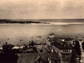 Reproducción de una postal de la bahía de Txingudi
