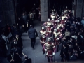 Los romanos a su salida de la iglesia de Santa María de la Asunción durante la procesión de Semana Santa