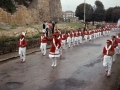Desfile de la compañía "Ama Guadalupekoa" por las zona del baluarte de la Reina el día del Alarde