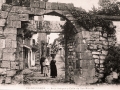 Fuenterrabía : arco antiguo y calle de San Nicolás