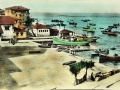 Reproducción de una postal del puerto de Hondarribia
