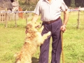 Pastor con su perro