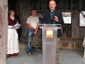 Rafael Uribarren, Diputado de Desarrollo del Medio Rural, en la inauguración de la Semana de la Sidra en Igartubeiti